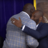 Shaquille O’Neal et son hommage à Kobe Bryant lors de l’inauguration de sa statue