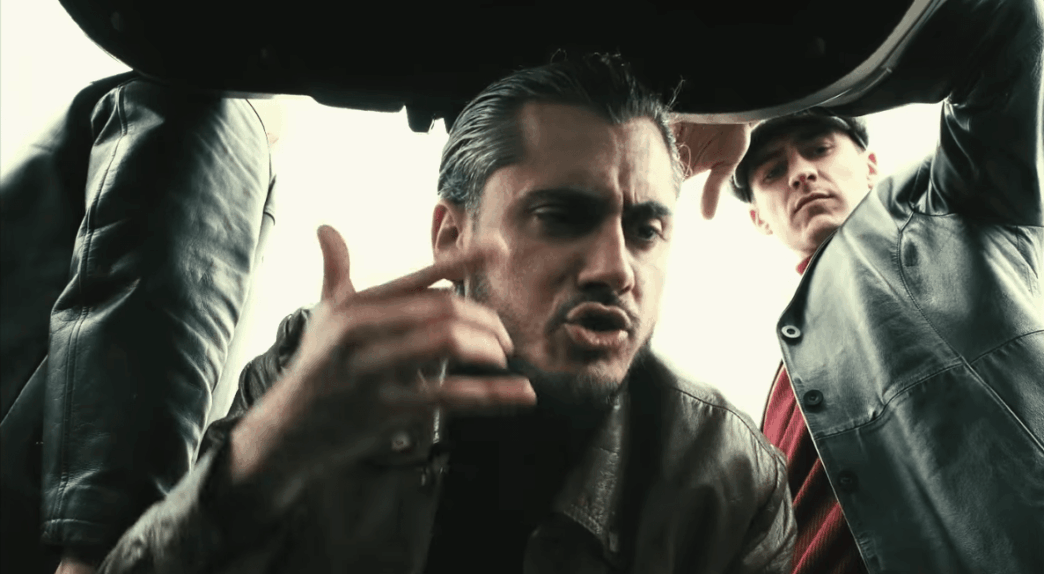 Là Gamin - Deen Burbigo s’ambiance façon Guy Ritchie