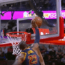 LeBron James fait une LeBlock contre Michael Carter-Williams