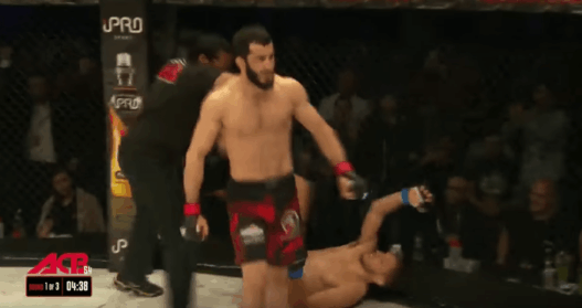 Mamed Khalidov et sa démonstration de puissance contre Luke Barnatt