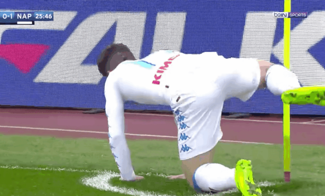 Mertens et sa célébration pleine d’élégance contre l’AS Roma