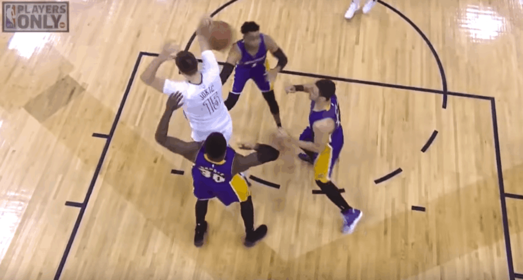 Et si Nikola Jokic avait réussi la passe de l’année contre les Lakers ?