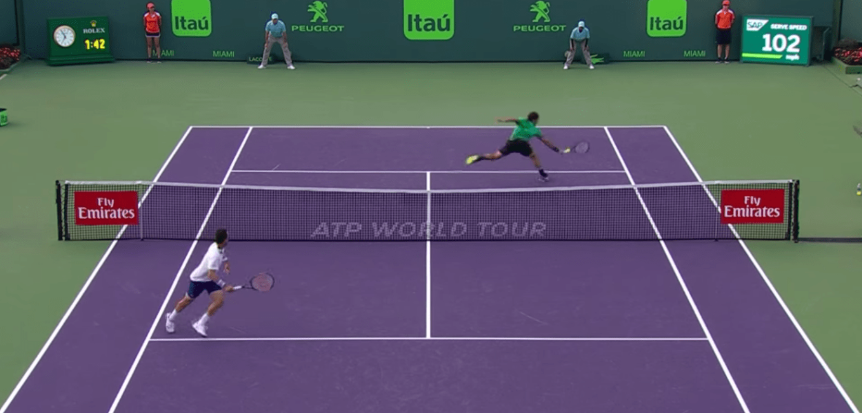 Roger Federer l’emporte contre Roberto Bautista Agut à Miami