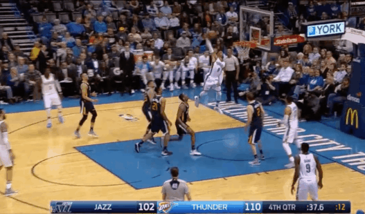 Russell Westbrook dépasse Wilt Chamberlain et rentre un peu plus dans l’histoire