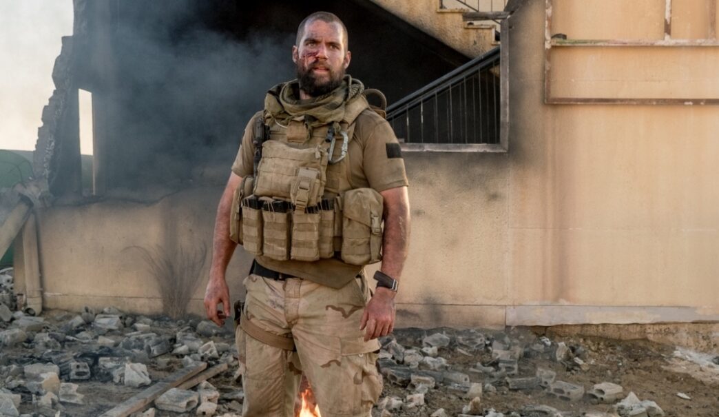 Un trailer pour Sand Castle avec Nicholas Hoult et Henry Cavill