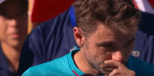 En larmes, le discours magique de Wawrinka après sa défaite contre Federer