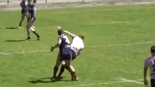 Il frappe l’arbitre et risque une suspension à vie