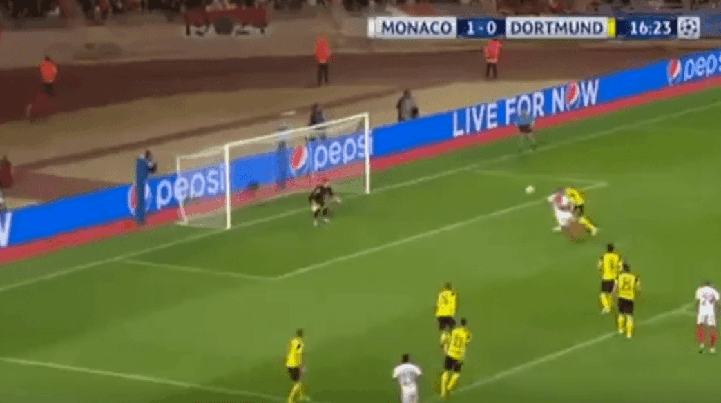 Falcao marque sur un magnifique coup tête et Monaco prend le large