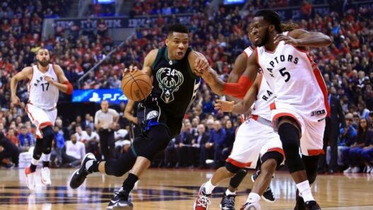 Giannis Antetokounmpo et les Bucks gèrent les Raptors