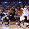 Giannis Antetokounmpo et les Bucks gèrent les Raptors