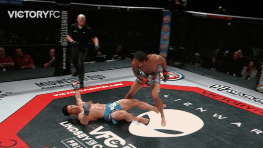 Kassius Kayne vs Maki Pitolo - Un KO après 4 secondes dans le 2e round au VFC 54