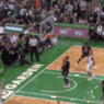 La d&eacute;fense de Dwyane Wade en hommage &agrave; James Harden