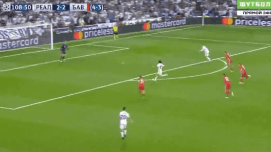 Sur une percée magnifique, Marcelo envoie Cristiano Ronaldo pour le 100e