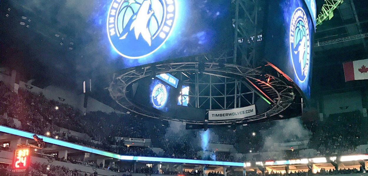 Les Minnesota Timberwolves révèlent leur nouveau logo dans une vidéo bouillante