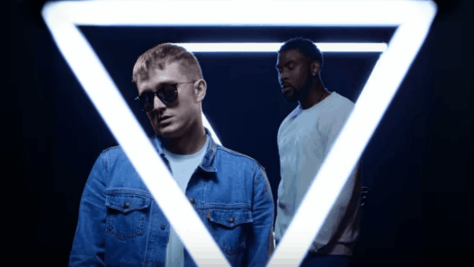 Vitrine de Vald avec Damso – le clip NSFW est là !