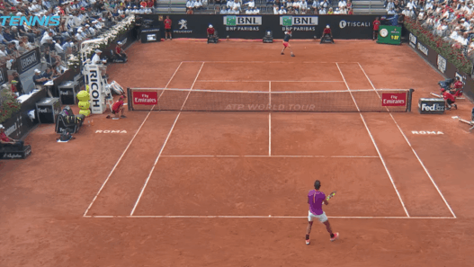 Dominic Thiem a envoyé des parpaings de l’espace contre Rafael Nadal