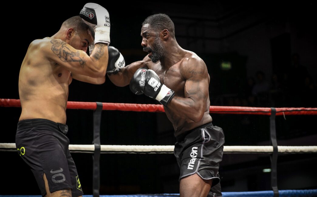 Idris Elba : Fighter – Comment est-il devenu un kickboxeur professionnel ?