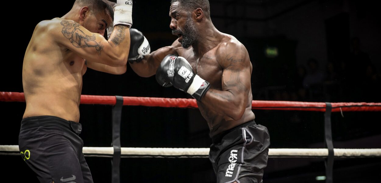 Idris Elba : Fighter – Comment est-il devenu un kickboxeur professionnel ?