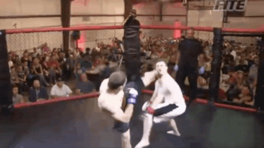 Jordan Fowler termine Dylan Goforth en 4 secondes !