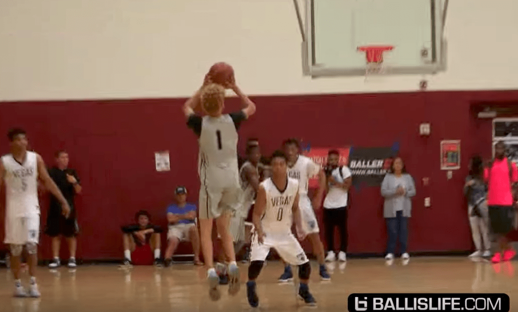 LaMelo Ball marque 50 points après sa débâcle