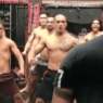 En plein training camp, Mark Hunt fait un haka avec Jason Momoa