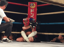 Momo, 12 ans, remporte ses débuts MMA par étranglement
