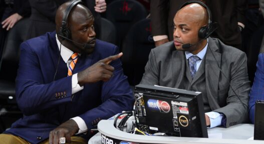 Shaquille O Neal Charles Barkley-min