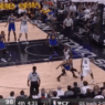 Stephen Curry n’oublie pas l’action de Dewayne Dedmon
