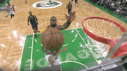 chase-down Block de LeBron James contre les Celtics