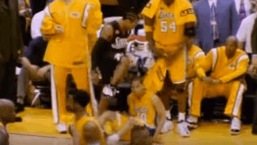 Le 6 juin 2001, Allen Iverson enterrait le respect et Tyronn Lue