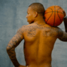 Isaiah Thomas sera nu en couverture de l'édition 2017 de The Body Issue