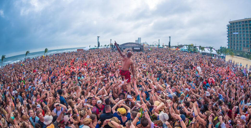 La Sueur au Hangout Festival avec les Festivaliers