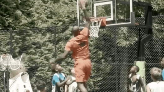 LeBron James et sa dinguerie pour les 10 ans de son fils