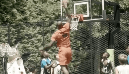 LeBron James et sa dinguerie pour les 10 ans de son fils