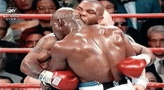 The Bite Fight – Quand Mike Tyson mordait les oreilles d’Evander Holyfield