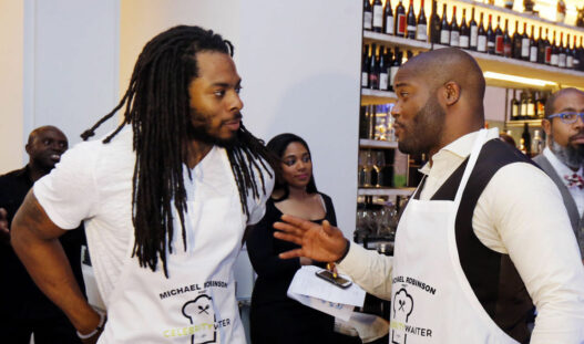 Richard Sherman paye les études d’une lycéenne de Virginie