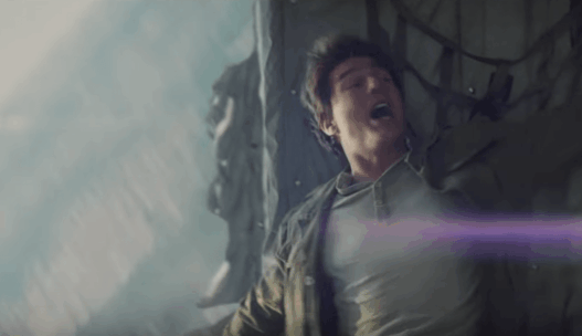 Tom Cruise a refait la cascade à gravité zéro 64 fois, tout l’équipage a vomi