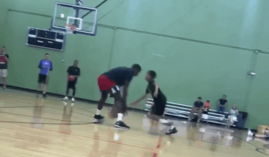 Victor Oladipo se fait humilier par un enfant de 12 ans