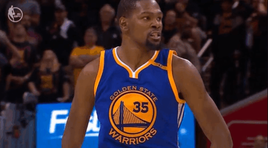 Les Warriors arrachent le Game 3 contre les Cavaliers