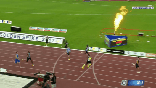 Wayde Van Niekerk bat le record du monde du 300m