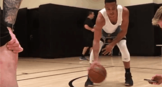 CJ McCollum handles