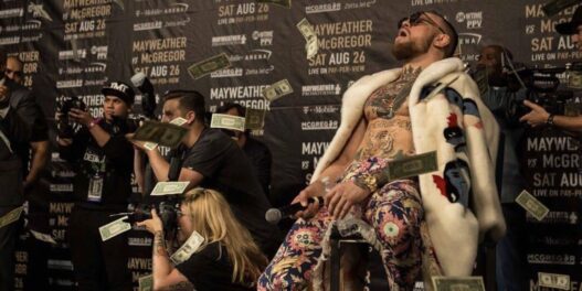 Conor McGregor répond à Mike Tyson