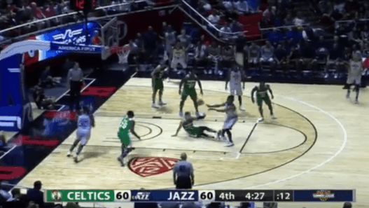 Summer League - Donovan Mitchell fait du sale sur Jayson Tatum