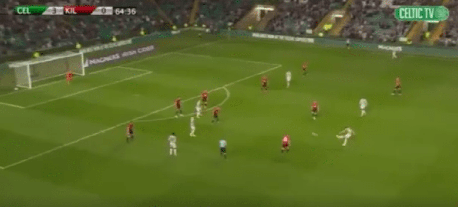 L’énorme praline de Kieran Tierney pour le Celtic Glasgow