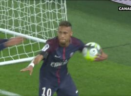 Sous les yeux de Blaise, Neymar marque et fait le Matuidi Charo