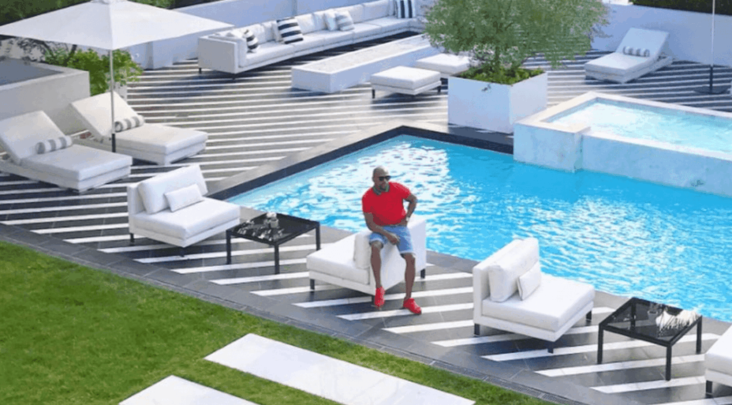 Floyd Mayweather présente sa maison à 26 millions de dollars