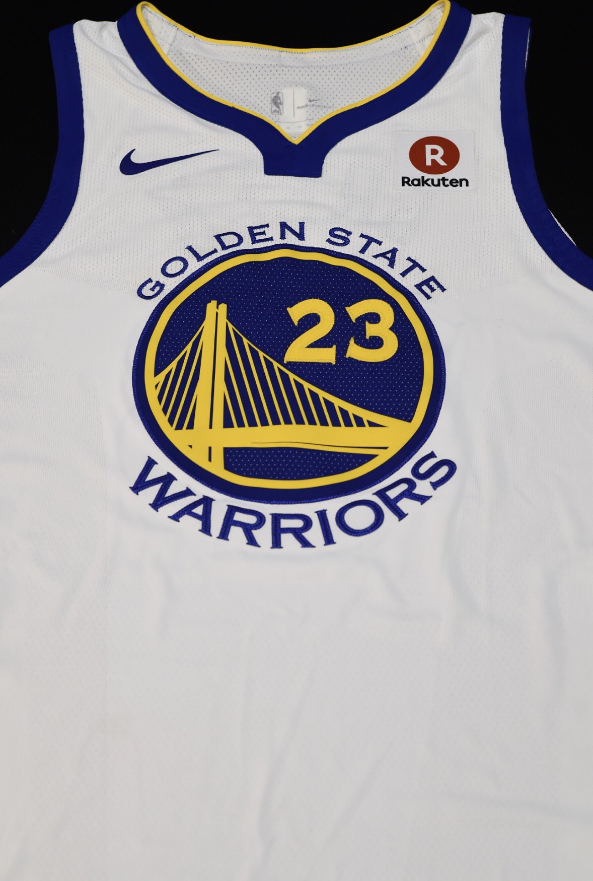 Rakuten devient le sponsor maillot des Golden State Warriors 