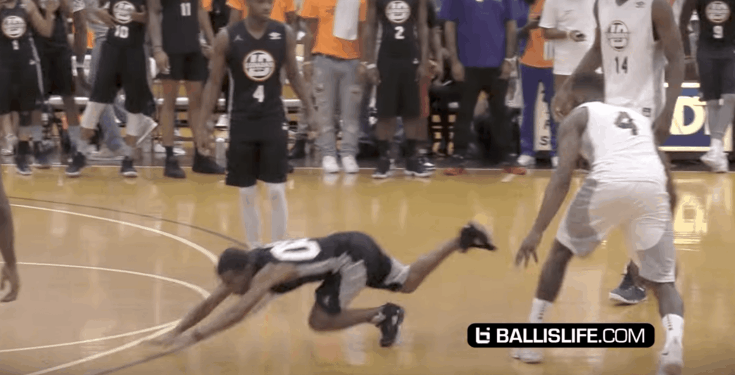 John Wall fait souffrir le comédien Lil Duval en match d'exhibition