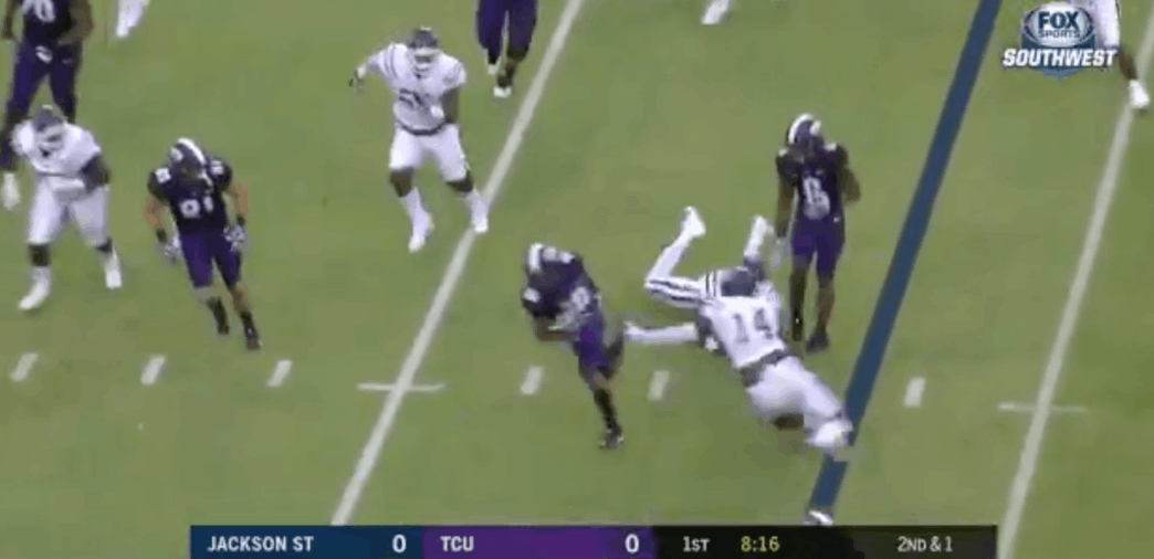 Kenedy Snell marque un touchdown de folie pour ses débuts à l’université