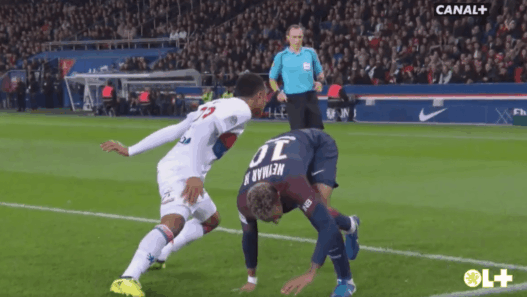 Neymar Jr. a fait la connaissance de Kenny Tete